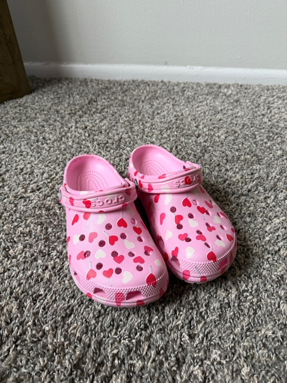 CROCS Valentines Day Classic Clog - Picture 5 of 7
